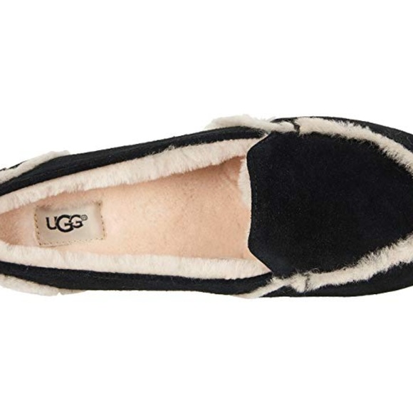 ugg slippers size 7.5